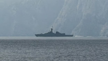 ইরানি জাহাজের ৬ ক্রুকে ছেড়ে দিয়েছে যুক্তরাষ্ট্র