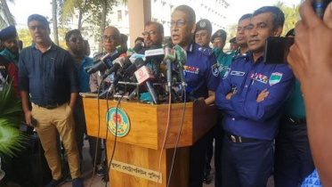 কোনো অপশক্তি নির্বাচন বানচাল করতে পারবে না: আইজিপি কোনো অপশক্তি নির্বাচন বানচাল করতে পারবে না: আইজিপি