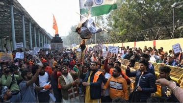 নয়াদিল্লিতে বাংলাদেশ হাইকমিশনের সামনে হিন্দুত্ববাদী সংগঠনের বিক্ষোভ