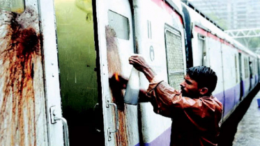 পানের পিক তুলতেই ১২ হাজার কোটি টাকা খরচ!