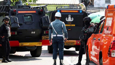 জুমার নামাজ চলাকালে ইন্দোনেশিয়ায় মসজিদে বিস্ফোরণ, আহত ৫৪