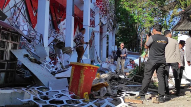 ইন্দোনেশিয়ায় ৭.৪ মাত্রার শক্তিশালী ভূমিকম্পের আঘাত