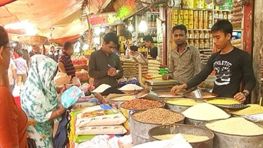 কমতে শুরু করেছে মূল্যস্ফীতি