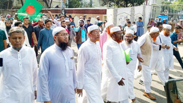 স্মারকলিপি নিয়ে যমুনায় জামায়াতসহ ৮ দলের প্রতিনিধিরা