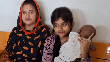 লিগ্যাল এইডের মাধ্যমে সন্তান ফিরে পেল সেই কিশোরী মা জুঁই