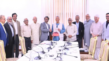 জুলাই সনদ বাস্তবায়নের সুপারিশ হস্তান্তর ঐকমত্য কমিশনের