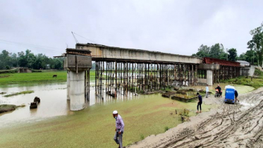 তৃতীয়পক্ষের মামলায় সেতু নির্মাণে অনিশ্চয়তা