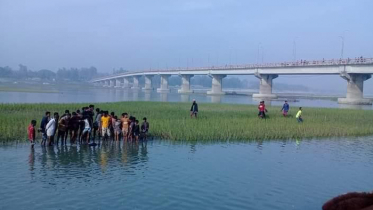 ধরলায় মিলল যুবকের লাশ, প্রেমে ছ্যাকা নাকি হত্যা!