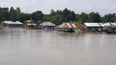 তিস্তার ভাঙন রোধ ও ক্ষতিপূরণের দাবিতে মানববন্ধন