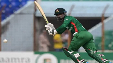 আশরাফুলকে ছাড়িয়ে দ্রুততম ফিফটির রেকর্ড লিটন দাসের