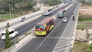 সোমবার সারা দেশে গণপরিবহন চলবে: শ্রমিক ফেডারেশন