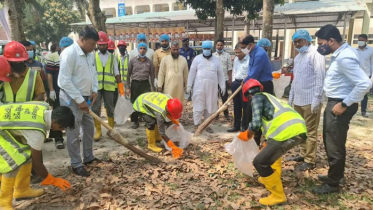 বঙ্গবন্ধুর জন্মদিন উপলক্ষে শহর ঝাড়ুু দিলেন মেয়র-ডিসি 