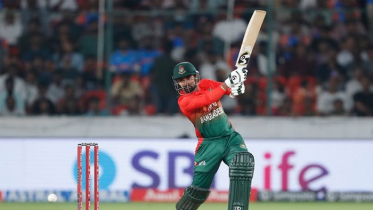 জিম্বাবুয়ের বিপক্ষে প্রথম ওয়ানডেতে অনিশ্চিত লিটন