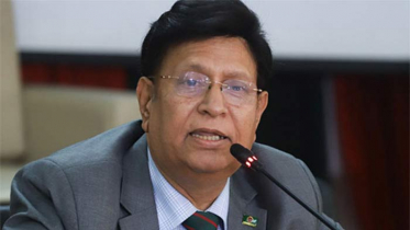 পররাষ্ট্রমন্ত্রীকে ৪৮ ঘণ্টার মধ্যে পদত্যাগের উকিল নোটিশ
