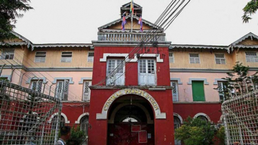 মিয়ানমারে কারাগারে বোমা বিস্ফোরণে নিহত ৮