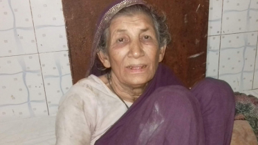 মাকে মারধরের অভিযোগে ছেলের বিরুদ্ধে মামলা