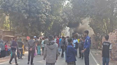 মাদারীপুরে কাভার্ডভ্যানের চাপায় ৩ ভ্যানযাত্রী নিহত