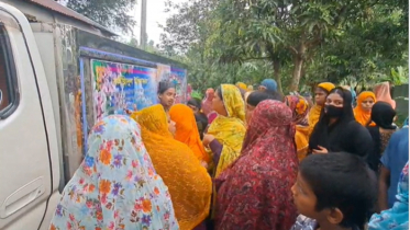 মেয়েকে আনতে গিয়ে লাশ হলেন মা, শোকে স্তব্ধ পরিবার