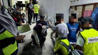 মালয়েশিয়ায় সাঁড়াশি অভিযানে ৭২ বাংলাদেশি আটক