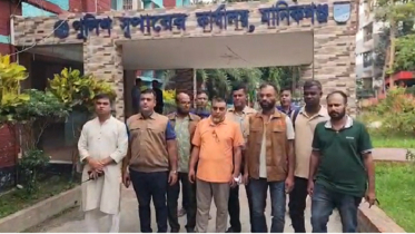 প্রধানমন্ত্রীর এপিএস পরিচয়ে প্রতারণা,পলাতক আসামি গ্রেপ্তার প্রধানমন্ত্রীর এপিএস পরিচয়ে প্রতারণা,পলাতক আসামি গ্রেপ্তার