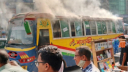 বাড্ডায় গুলিতে নিহত, মিরপুরে বাসে আগুন