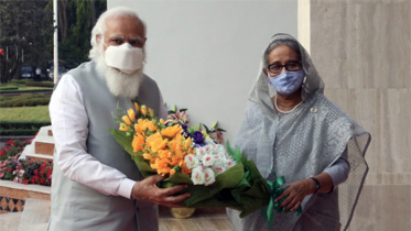 শেখ হাসিনা এবং নরেন্দ্র মোদী’র ৫টি প্রকল্পের যৌথ উদ্বোধন