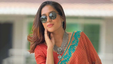 চলচ্চিত্র অনুদান কমিটি থেকে অভিনেত্রী মম’র পদত্যাগ, নেপথ্যে কী?