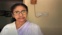 এগিয়ে বিজেপি, এখনই পরাজয় মানতে নারাজ মমতা