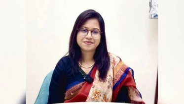 নির্বাচন থেকে সরে দাঁড়ালেন এনসিপি নেত্রী মনিরা শারমিন