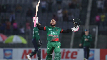 দ্রুততম শতকে সামর্থের জানান দিলেন মুশফিক