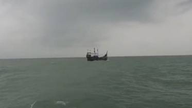 নাফ নদীতে সতর্কতা জারি