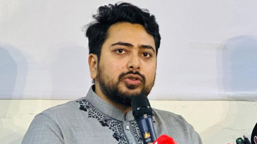 আ.লীগকে পুনর্বাসন করার হিম্মত থাকলে দেখাক: নাহিদ ইসলাম