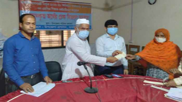 ধামইরহাটের ৯১ জন শিক্ষক-কর্মচারী পেলেন সরকারি প্রণোদনা
