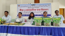 নড়াইলে ৫ সহস্রাধিক চাষিকে বিনামূল্যে বীজ ও সার বিতরণ
