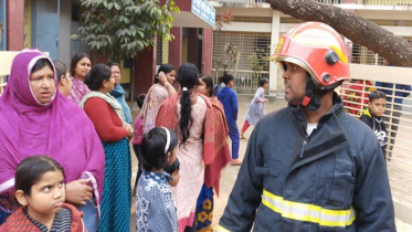 আগুন দেখে চিৎকার, বেঁচে গেল স্কুলের কোমলমতি শিশুরা