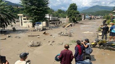 নেপালে আকস্মিক বন্যায় নিহত ১৮, নিখোঁজ ৩৮৪ নেপালে আকস্মিক বন্যায় নিহত ১৮, নিখোঁজ ৩৮৪