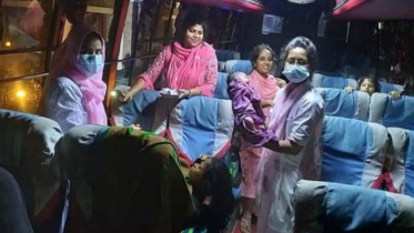 বাসে নারীর সন্তান প্রসব