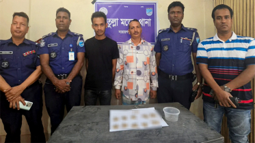 নারায়ণগঞ্জে রাজ্জাক বাহিনীর প্রধান পিস্তলের গুলিসহ গ্রেপ্তার