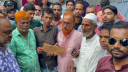 নিহত ৩ নির্মাণ শ্রমিকের পরিবারের পাশে দাঁড়ালেন ছাত্রদল নেতা