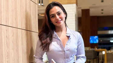 নুসরাত ফারিয়াকে নেওয়া হচ্ছে ডিবিতে