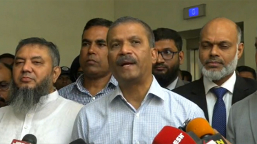 নির্বাচন বিলম্ব করার কোনো ইস্যু নেই: আসিফ নজরুল