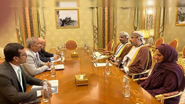 ওমানে শিগগিরই চালু হচ্ছে বাংলাদেশিদের জন্য ওয়ার্ক ভিসা ওমানে শিগগিরই চালু হচ্ছে বাংলাদেশিদের জন্য ওয়ার্ক ভিসা