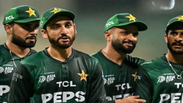 বিশ্বকাপে ব্যর্থতায় ক্রিকেটারদের জরিমানা করল পাকিস্তান