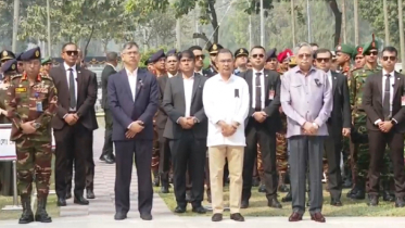 পিলখানায় নিহত শহীদদের প্রতি রাষ্ট্রপতি ও প্রধানমন্ত্রীর শ্রদ্ধা পিলখানায় নিহত শহীদদের প্রতি রাষ্ট্রপতি ও প্রধানমন্ত্রীর শ্রদ্ধা