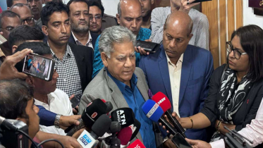 চট্টগ্রাম বন্দর ইস্যুতে সরকার হার্ডলাইনে যাওয়ার সিদ্ধান্ত নিয়েছে: উপদেষ্টা