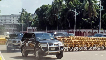 বঙ্গভবন ছাড়লেন সাবেক রাষ্ট্রপতি মো. সাহাবুদ্দিন বঙ্গভবন ছাড়লেন সাবেক রাষ্ট্রপতি মো. সাহাবুদ্দিন