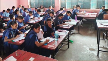 রোববার থেকে বার্ষিক পরীক্ষা নেবেন প্রাথমিকের শিক্ষকরা