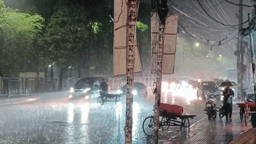রাজধানীতে স্বস্তির বৃষ্টি, ঈদযাত্রায় ভোগান্তি