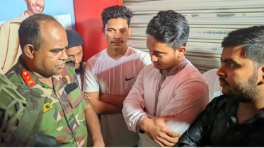 বৈষম্যবিরোধী দুই নেতাকে সেনাবাহিনীর জিজ্ঞাসাবাদ, ছুটে এলেন সারজিস