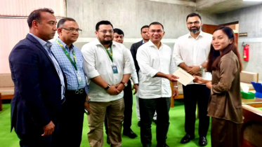 ফুটবলার ঋতুপর্ণাকে গৃহ নির্মাণে আর্থিক অনুদান দিলেন প্রধানমন্ত্রী
